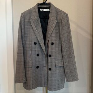 ZARA Women’s Gray Glen Plaid Double-Breasted Blazer with Black Buttons (size M)
